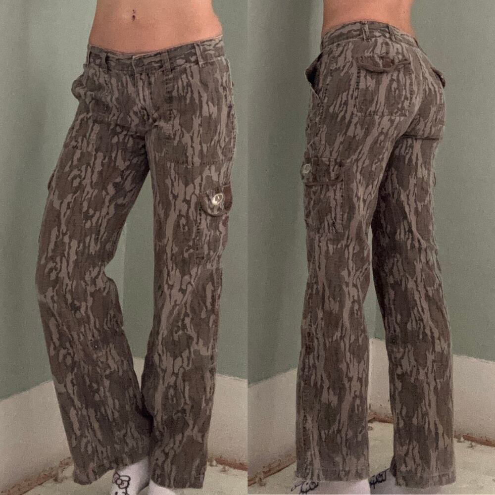 Mossy Oak Ladies Woven Pant Camo Cargos Green Size 4 Trendy Low Rise Straight